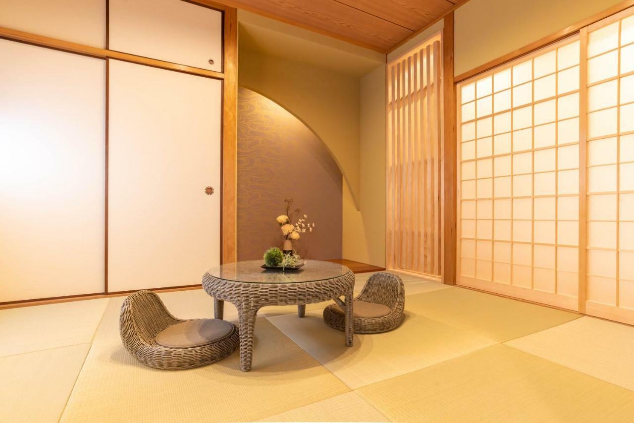 Bijou Suites Naniwa Osaka Bagian luar foto